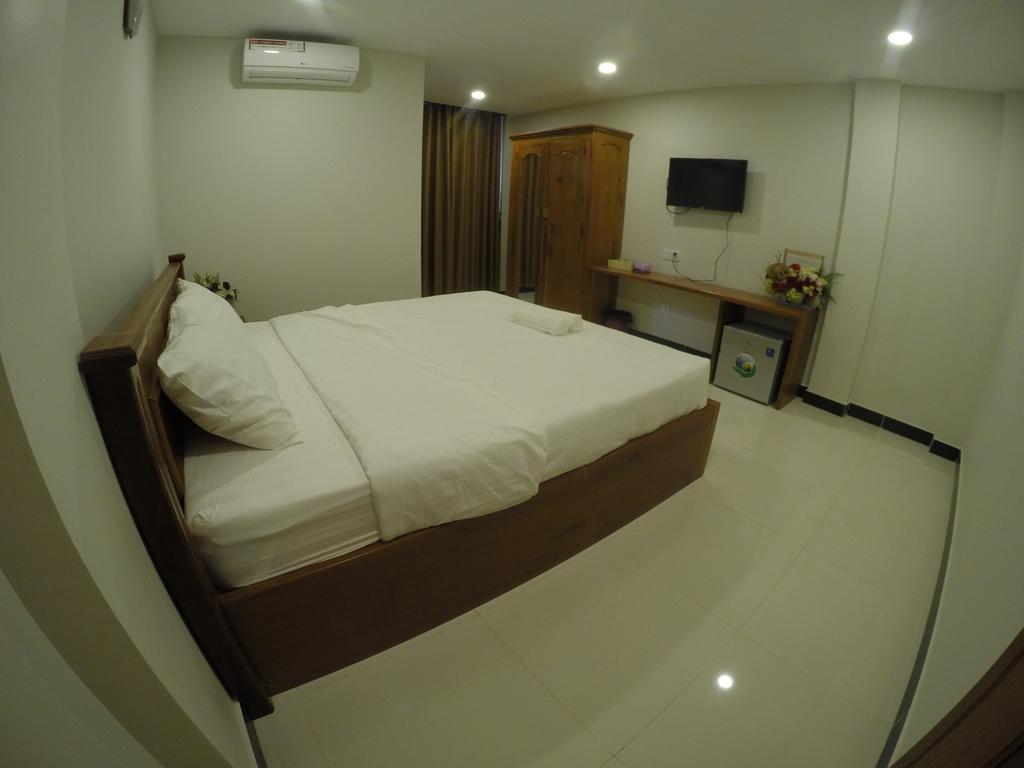 Regal Home Guesthouse بنوم بنه المظهر الخارجي الصورة
